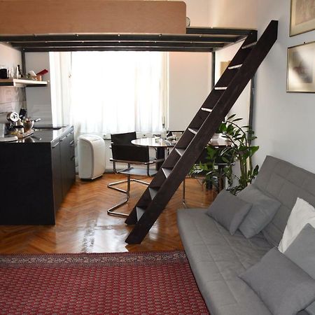 Lawyers Loft In Heritage Skyscraper Ljubljana Bagian luar foto