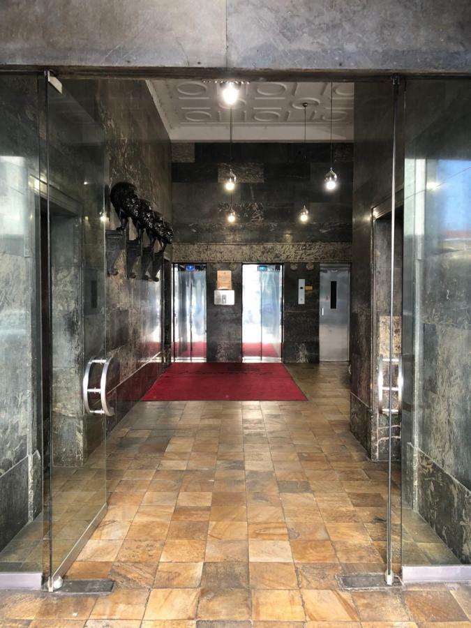 Lawyers Loft In Heritage Skyscraper Ljubljana Bagian luar foto