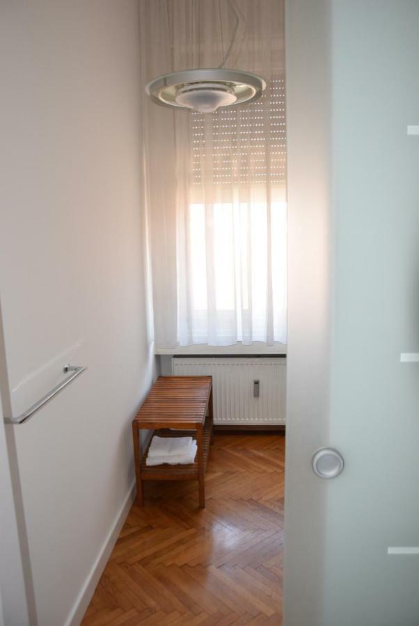 Lawyers Loft In Heritage Skyscraper Ljubljana Bagian luar foto